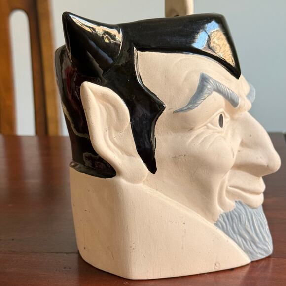 Vintage Devil head figure Pitcher ceramic 2 L hand painted *RARE* - Picture 3 of 10